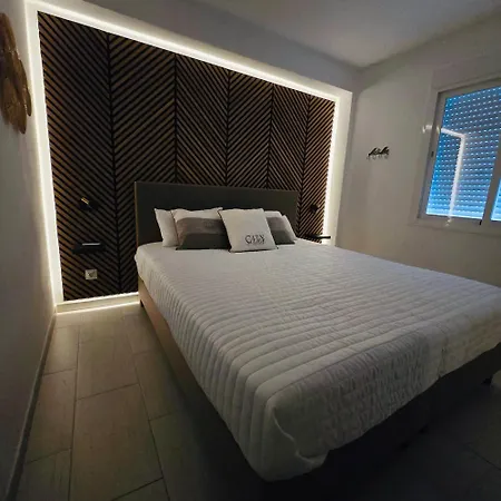 Center Walking Distance And Plaza De Naranjos * Marbella