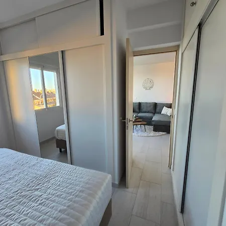 Center Walking Distance And Plaza De Naranjos *