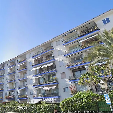 Center Walking Distance And Plaza De Naranjos Marbella
