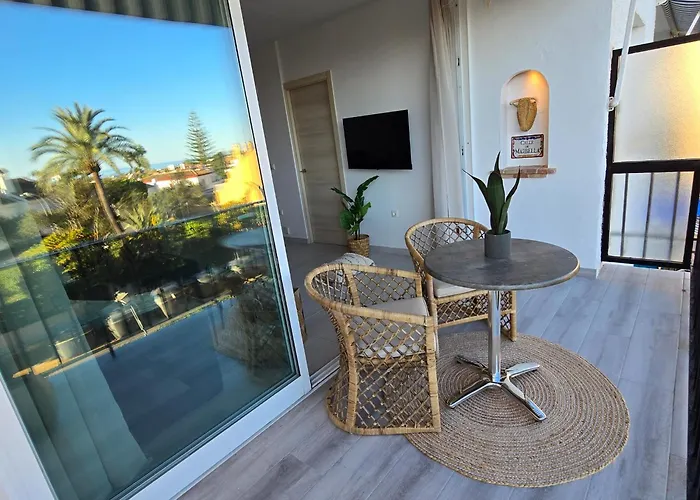 Center Walking Distance And Plaza De Naranjos Apartment *