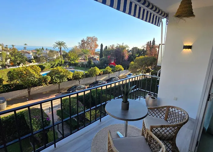Apartman Center Walking Distance And Plaza De Naranjos Marbella