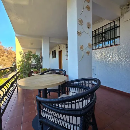 Center Walking Distance And Plaza De Naranjos Marbella