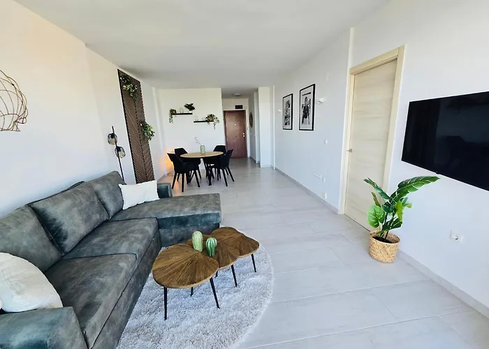 Center Walking Distance And Plaza De Naranjos Апартаменты *