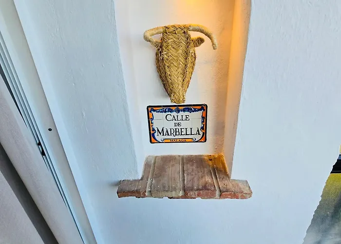 Center Walking Distance And Plaza De Naranjos *