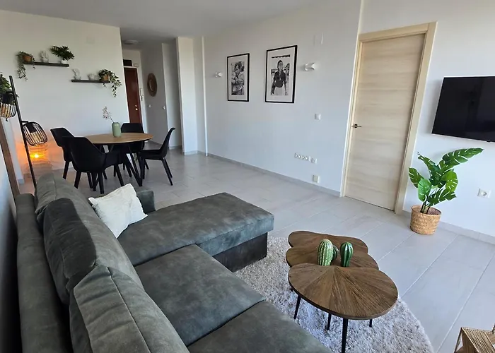 Апартаменты Center Walking Distance And Plaza De Naranjos